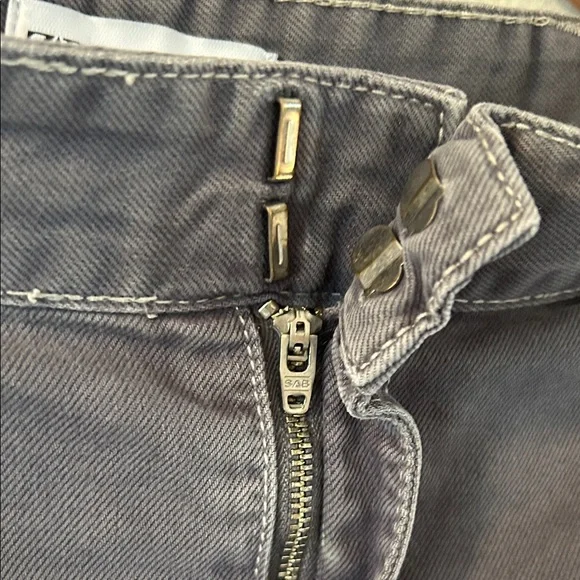 👖Zara Chino Gray Wide Leg Fit Pants - Comfortable and Cozy - Size 4 - Picture 9 of 12